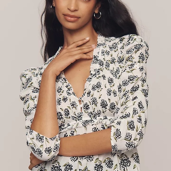 Anthropologie Black and White Floral Smocked Top - Picture 2 of 6